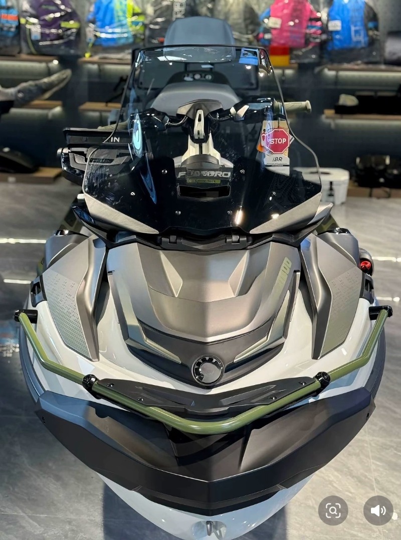 25 BRP Jet Ski Fishing Boat Pi - Fishing Equipment Jet reseña y precio